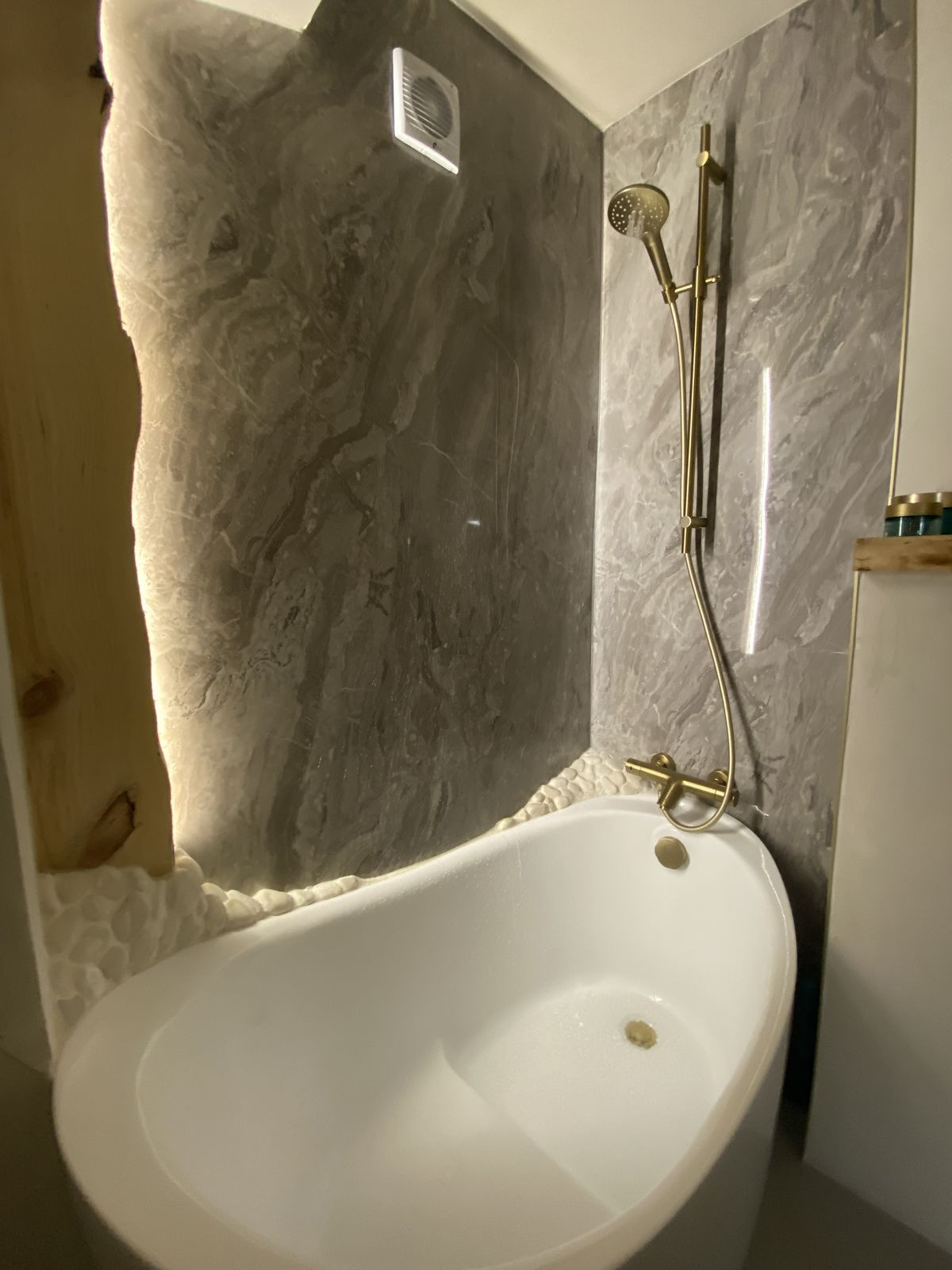 65c48c157ff01d6544282052bf45cdcf - 16