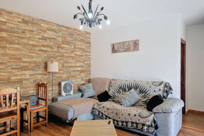 65fa2ec03dbb6003629ea16bd4abbdd0 - 10