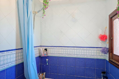 65fa2ec03dbb6003629ea16bd4abbdd0 - 13