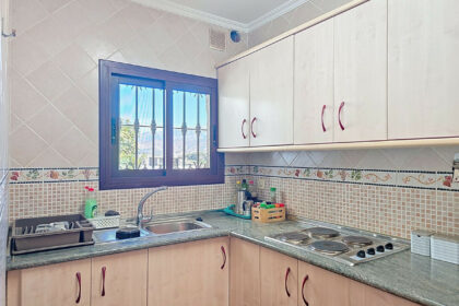 65fa2ec03dbb6003629ea16bd4abbdd0 - 14