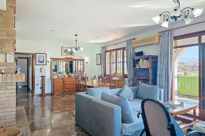 65fa2ec03dbb6003629ea16bd4abbdd0 - 19