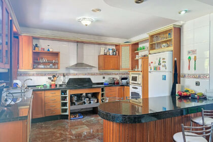 65fa2ec03dbb6003629ea16bd4abbdd0 - 24