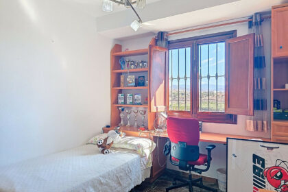 65fa2ec03dbb6003629ea16bd4abbdd0 - 29