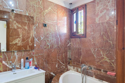 65fa2ec03dbb6003629ea16bd4abbdd0 - 38