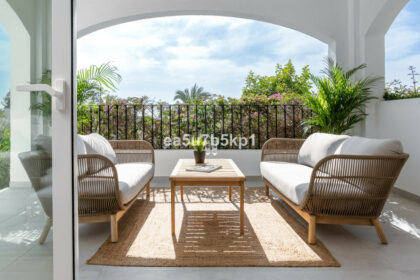 663e5f006743f34dfb8163c0a046ce4c - 16