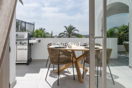 663e5f006743f34dfb8163c0a046ce4c - 17