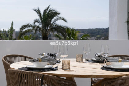 663e5f006743f34dfb8163c0a046ce4c - 18