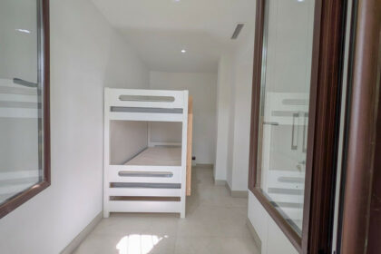 66505e0c018727c9eecf2be510fb49a8 - 22