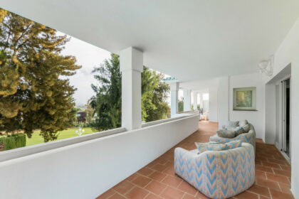 6702e0cb13c59b9a3c3418259512a4ef - 7