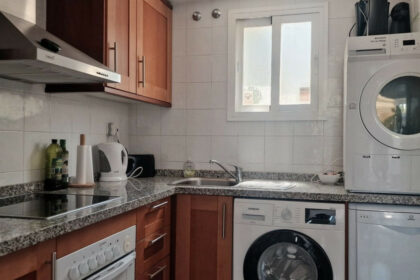 6734becda3dd8344f7d7420d9cfa4337 - 10