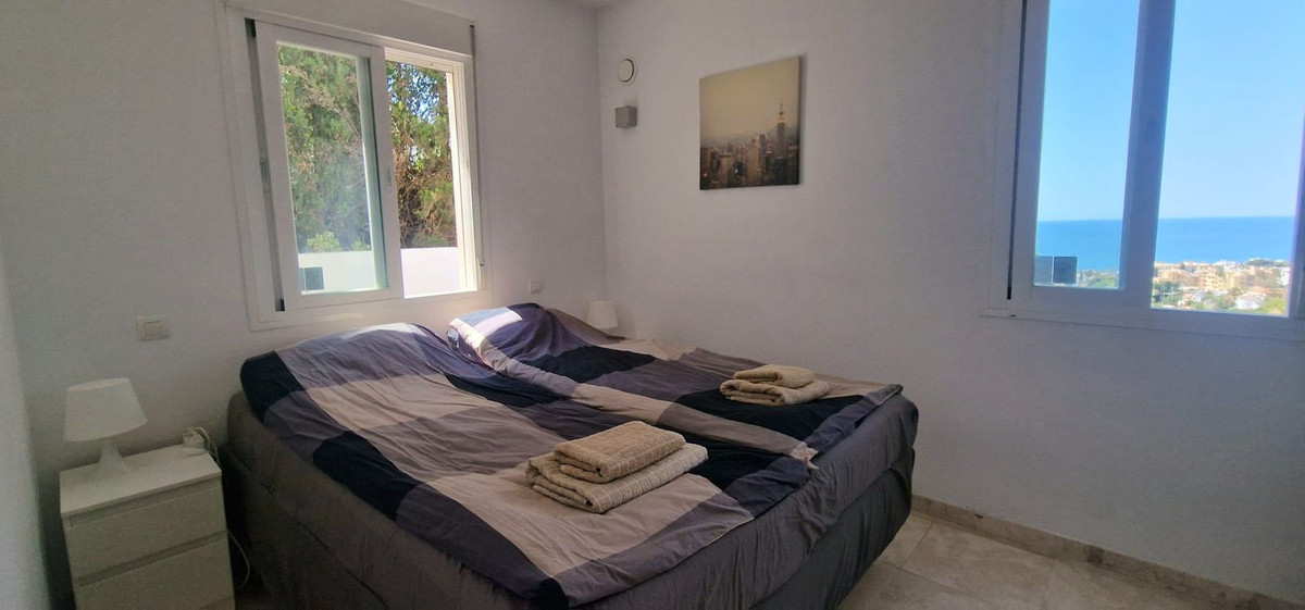 6734becda3dd8344f7d7420d9cfa4337 - 17