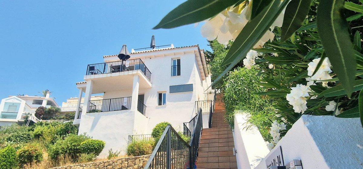 6734becda3dd8344f7d7420d9cfa4337 - 27