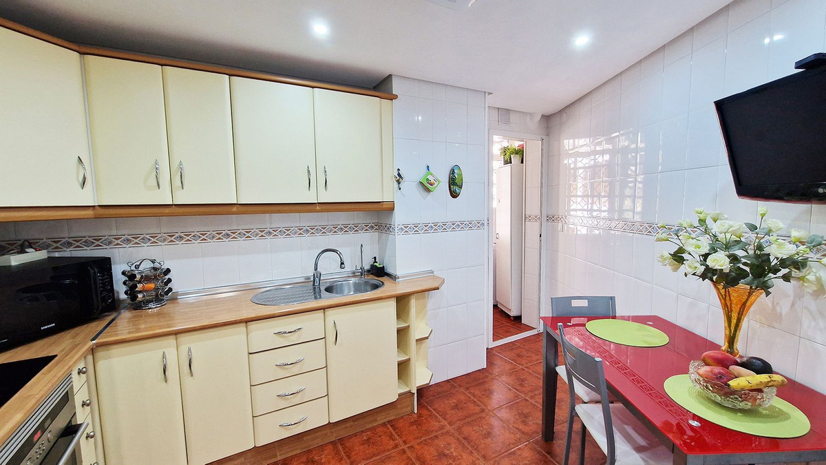 6771337605a9825849fbbb22cec30f1c - 11