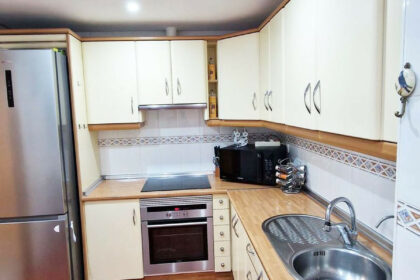 6771337605a9825849fbbb22cec30f1c - 15