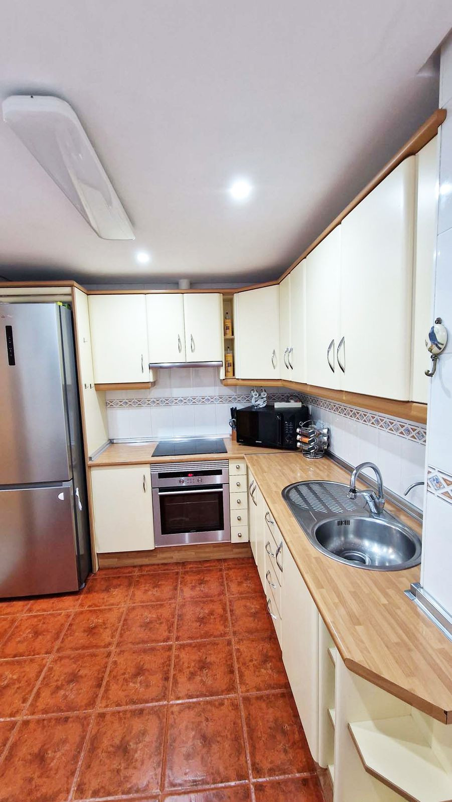 6771337605a9825849fbbb22cec30f1c - 15