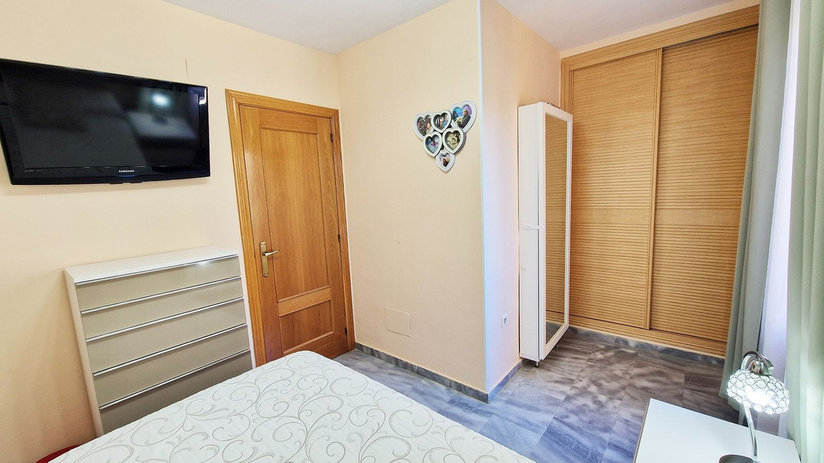 6771337605a9825849fbbb22cec30f1c - 20