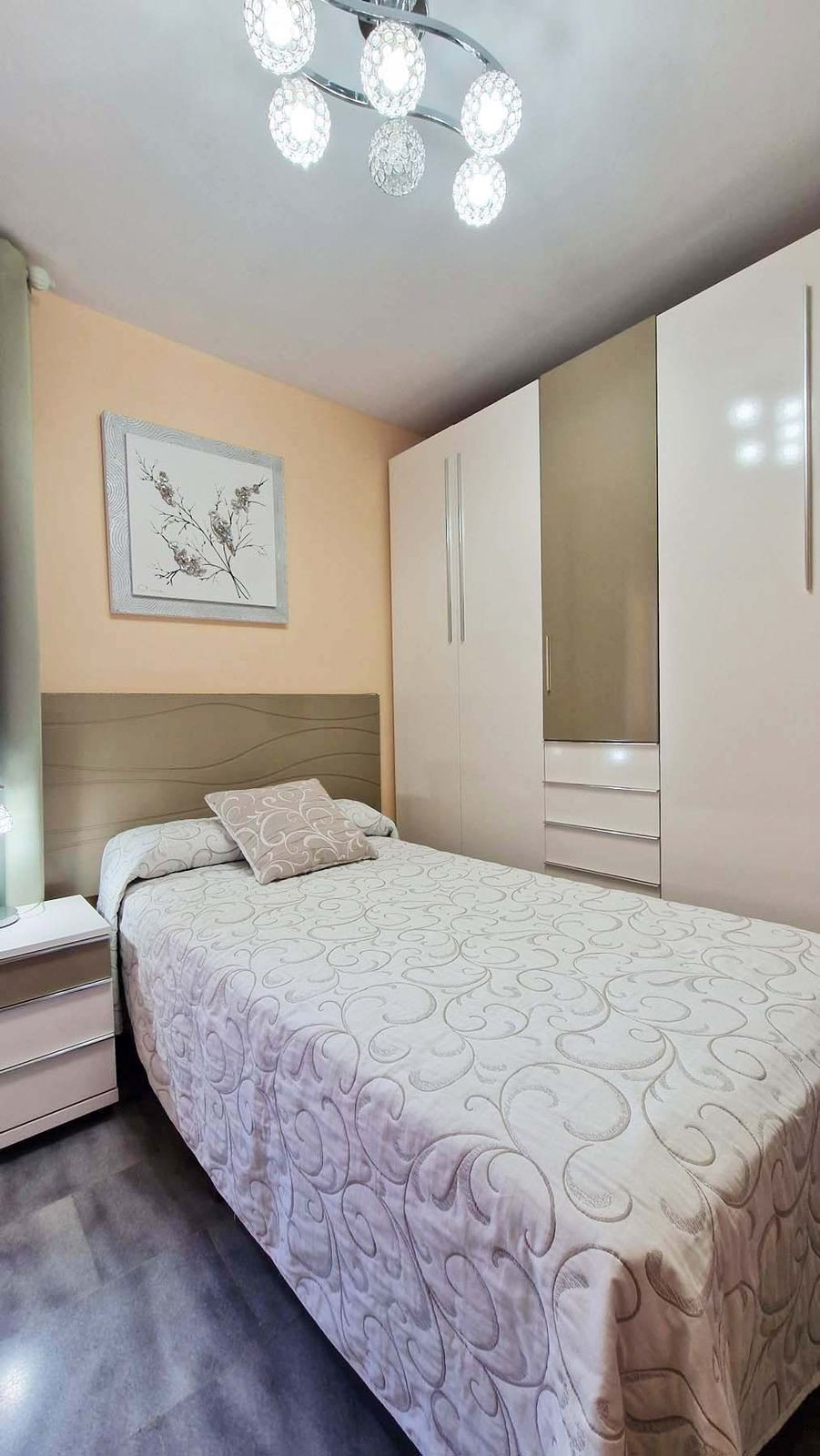 6771337605a9825849fbbb22cec30f1c - 23