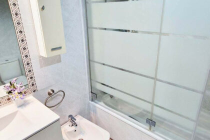 6771337605a9825849fbbb22cec30f1c - 30