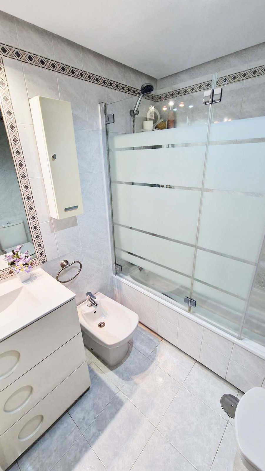 6771337605a9825849fbbb22cec30f1c - 30