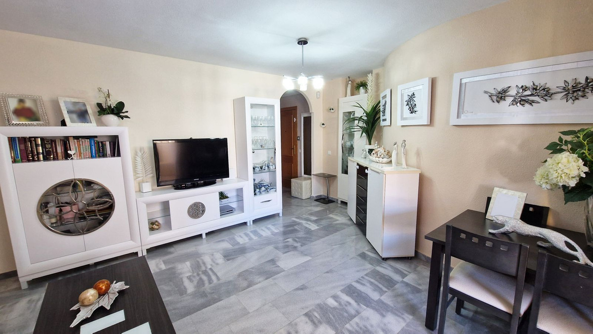 6771337605a9825849fbbb22cec30f1c - 4