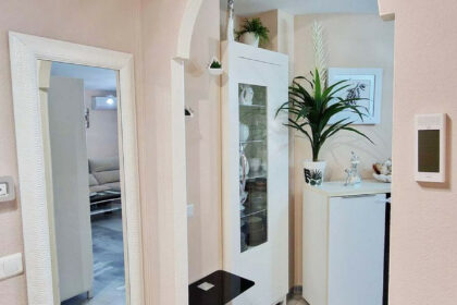 6771337605a9825849fbbb22cec30f1c - 40