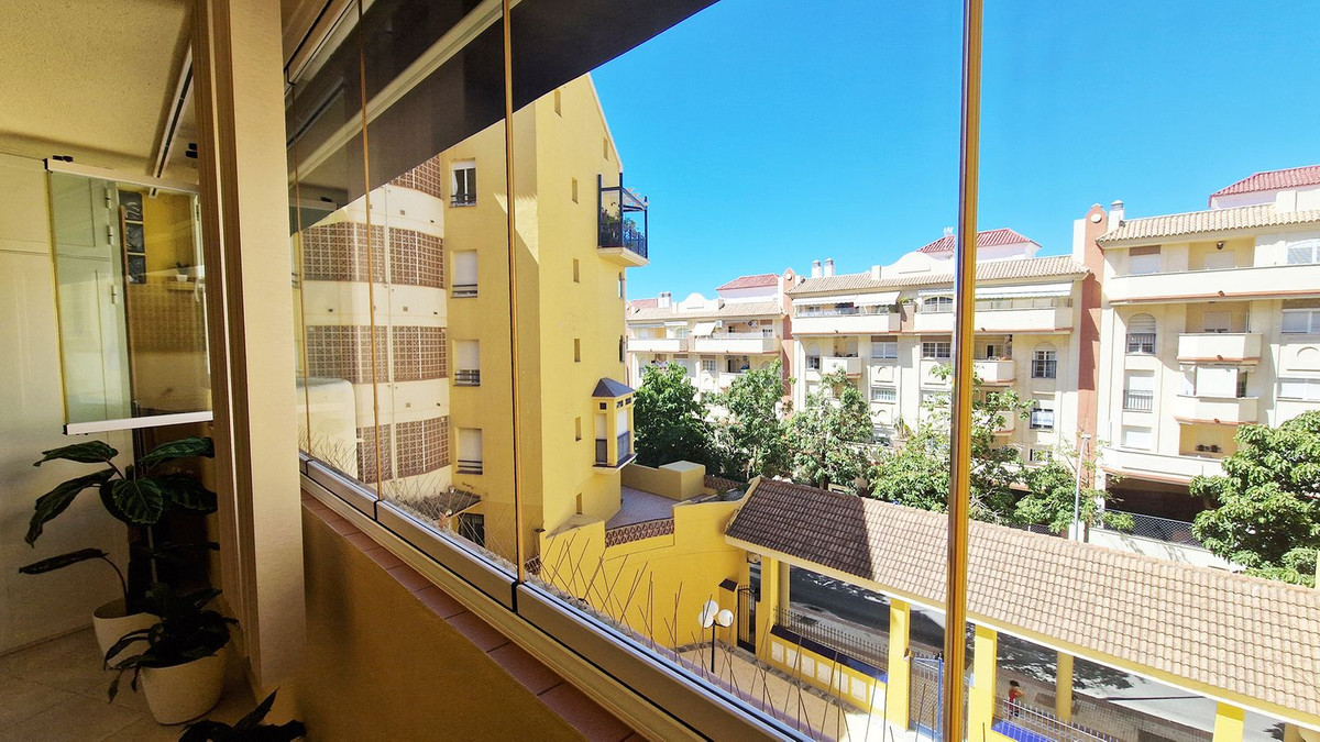 6771337605a9825849fbbb22cec30f1c - 9