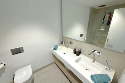 67836b483f921591f6c3abf1eb261a3e - 18