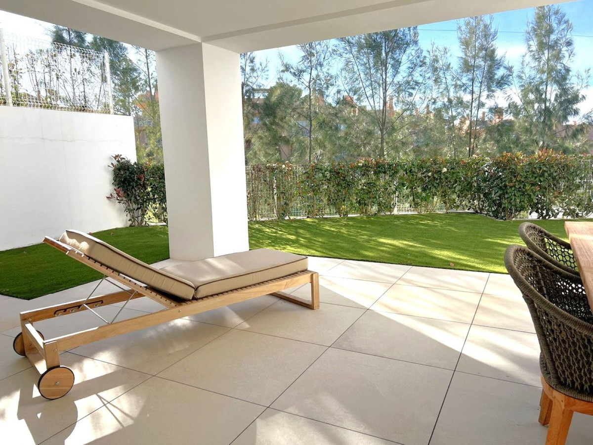 67836b483f921591f6c3abf1eb261a3e - 24