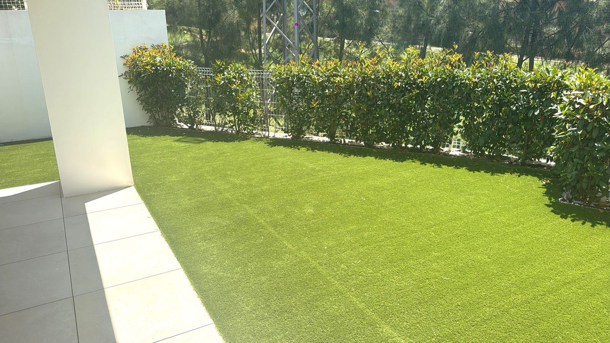 67836b483f921591f6c3abf1eb261a3e - 28