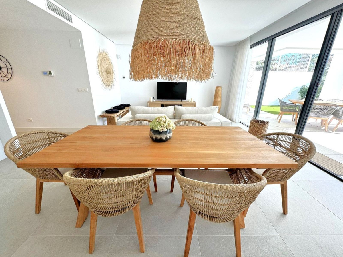 67836b483f921591f6c3abf1eb261a3e - 5