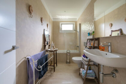 67e4d6bb6731d482a837df071ee76adc - 47