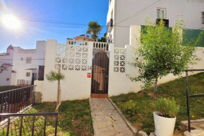 67e6f75975c587b055e668b42f5854dc - 30