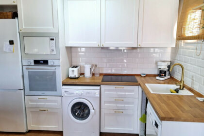 67e6f75975c587b055e668b42f5854dc - 9