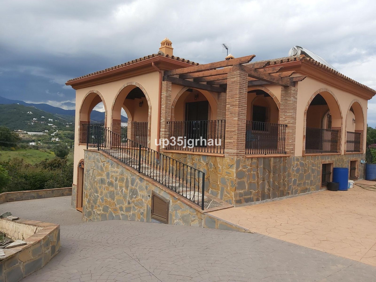 682e008c094e7ac6eb07dbb355572372 - 19