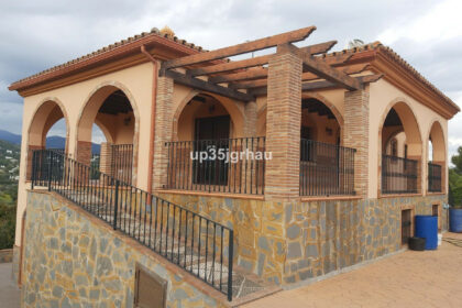 682e008c094e7ac6eb07dbb355572372 - 2