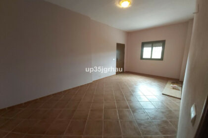 682e008c094e7ac6eb07dbb355572372 - 20