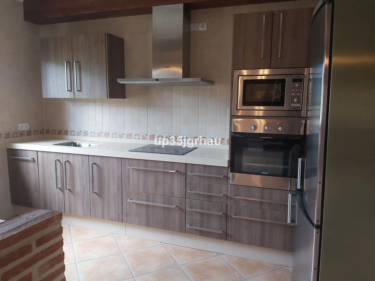 682e008c094e7ac6eb07dbb355572372 - 6