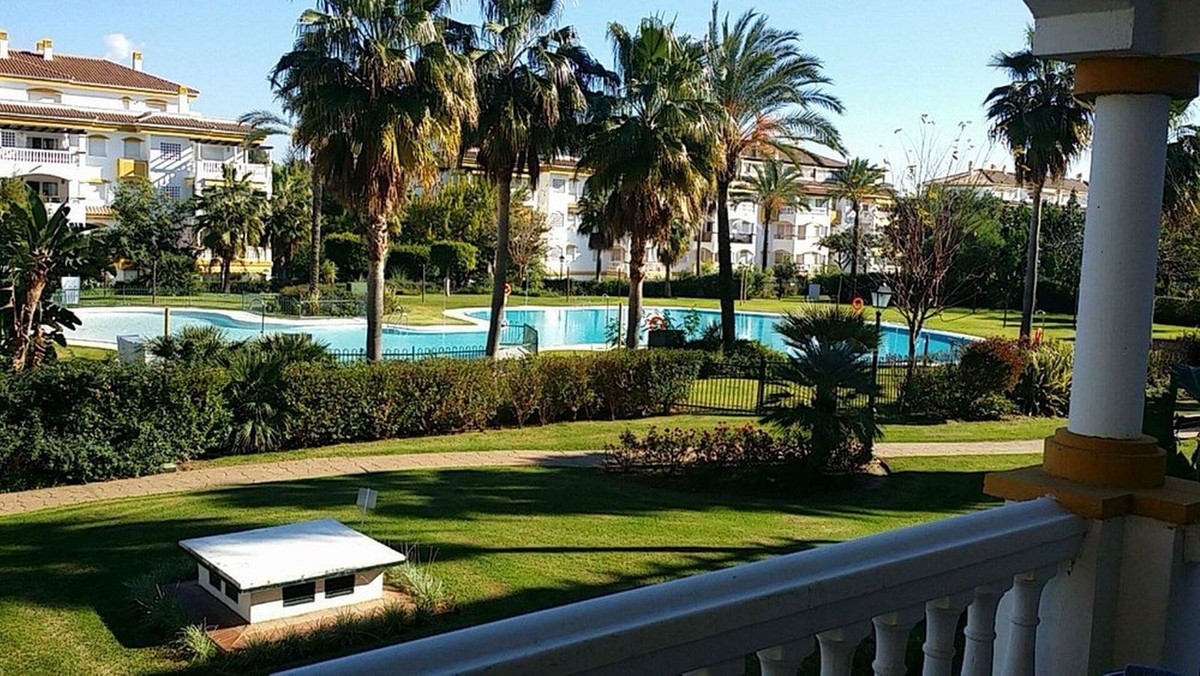 683baf40d39b3b138a7610a04dcddb70 - 17