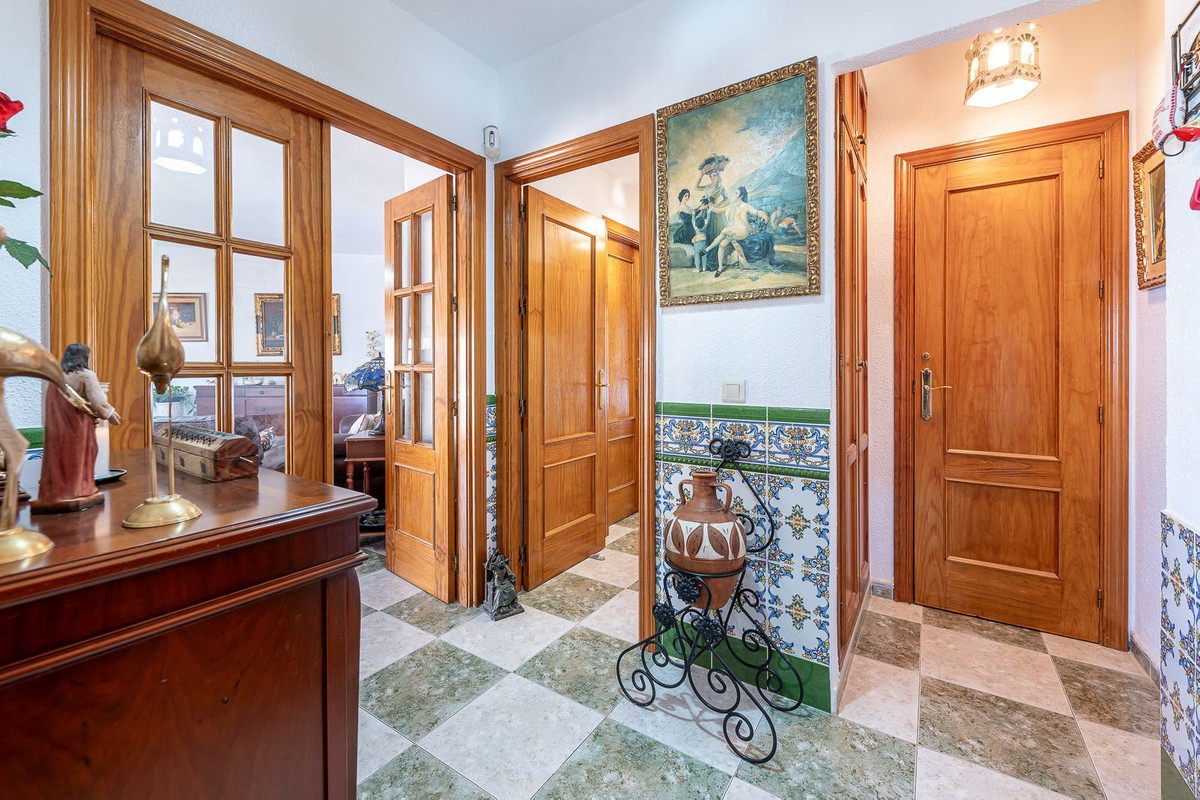 68445b3f981b7a576ea5b38097f10b62 - 23