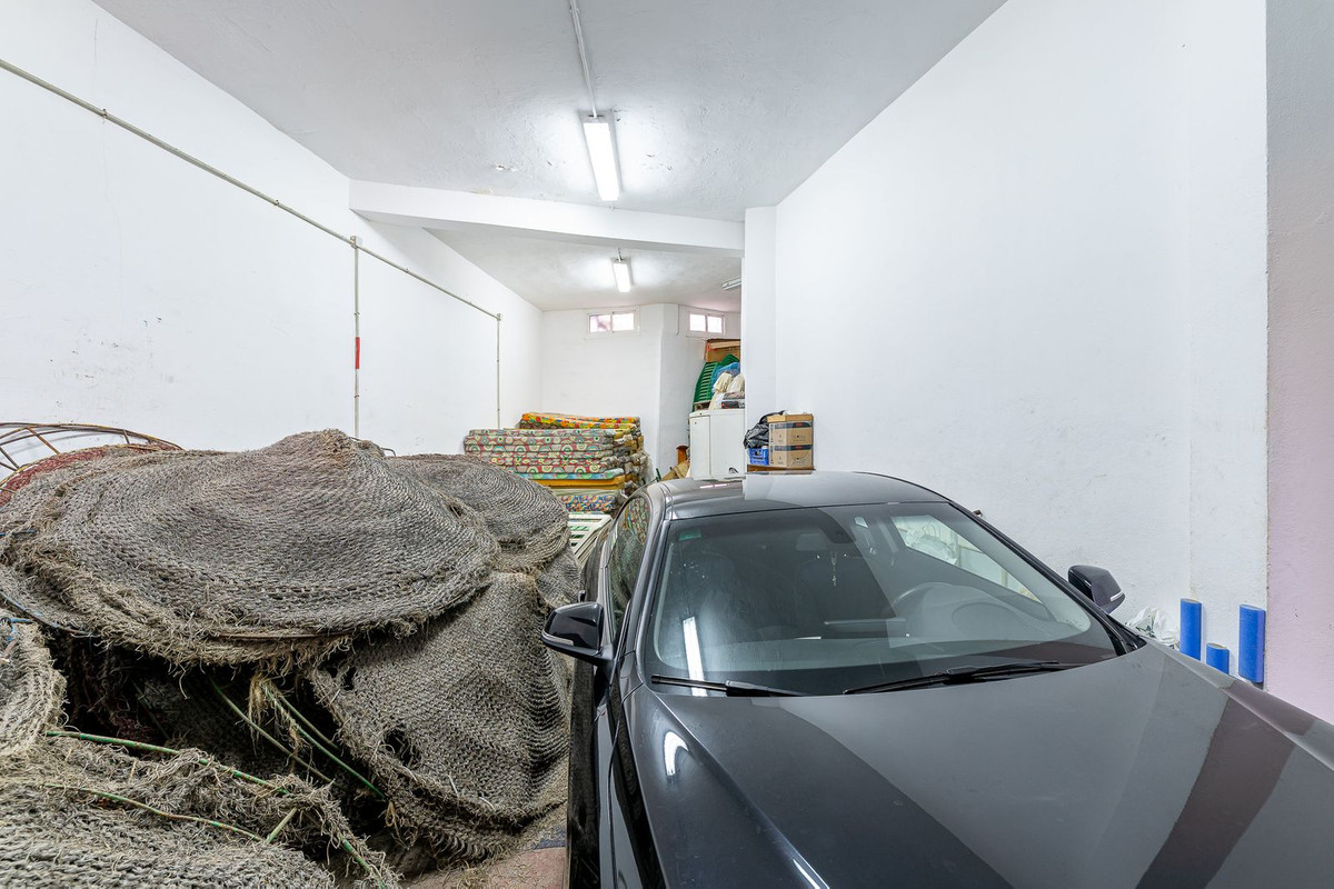 68445b3f981b7a576ea5b38097f10b62 - 6