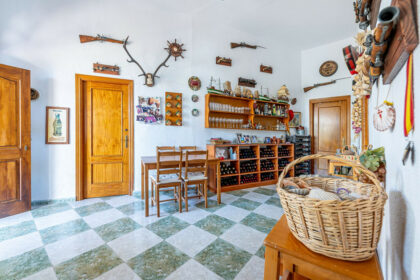 68445b3f981b7a576ea5b38097f10b62 - 8