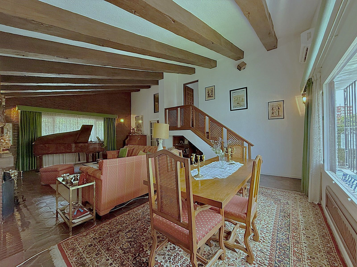 68d908d67b36ec80d5adc99f808e7b1b - 10