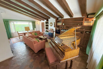 68d908d67b36ec80d5adc99f808e7b1b - 12