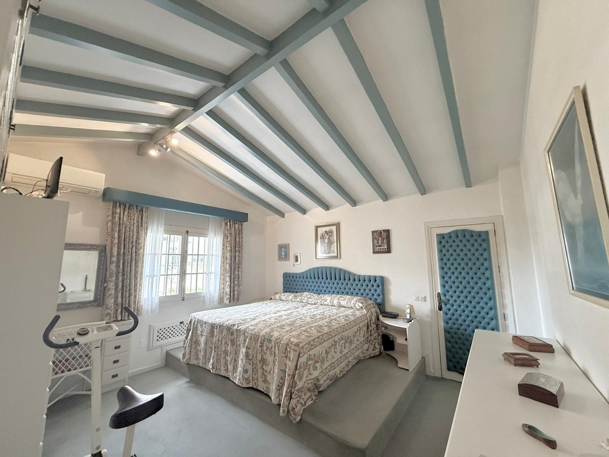 68d908d67b36ec80d5adc99f808e7b1b - 13