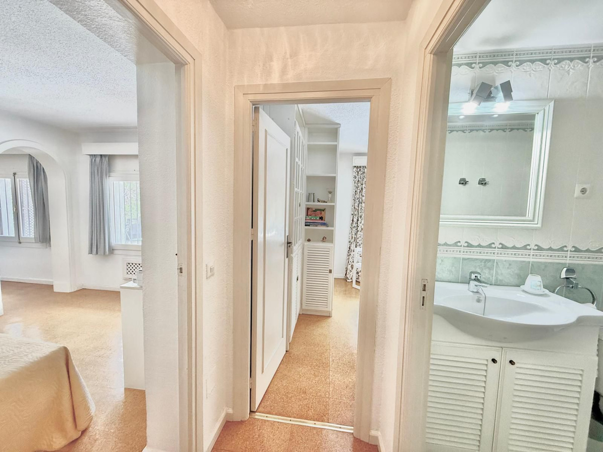 68d908d67b36ec80d5adc99f808e7b1b - 17