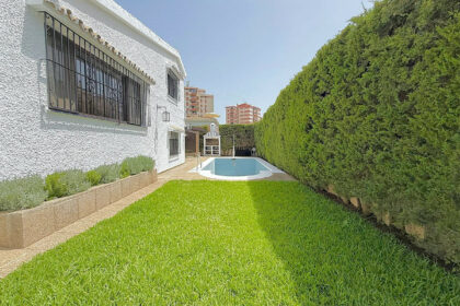 68d908d67b36ec80d5adc99f808e7b1b - 2