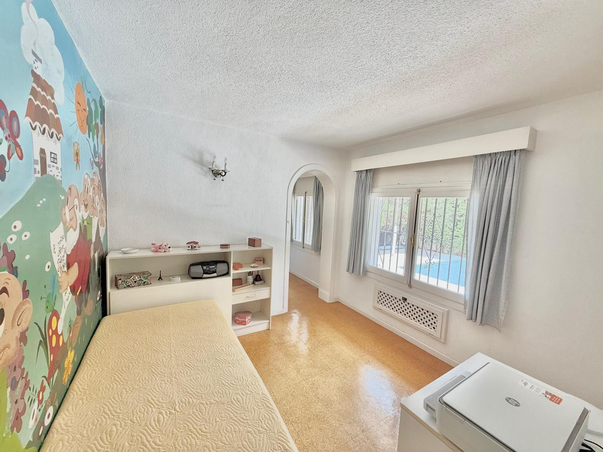 68d908d67b36ec80d5adc99f808e7b1b - 20