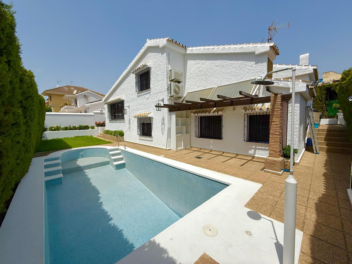 68d908d67b36ec80d5adc99f808e7b1b - 3