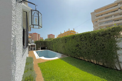 68d908d67b36ec80d5adc99f808e7b1b - 33