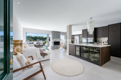 68f8ed25c8e1053a89c42fbc6a029af7 - 13